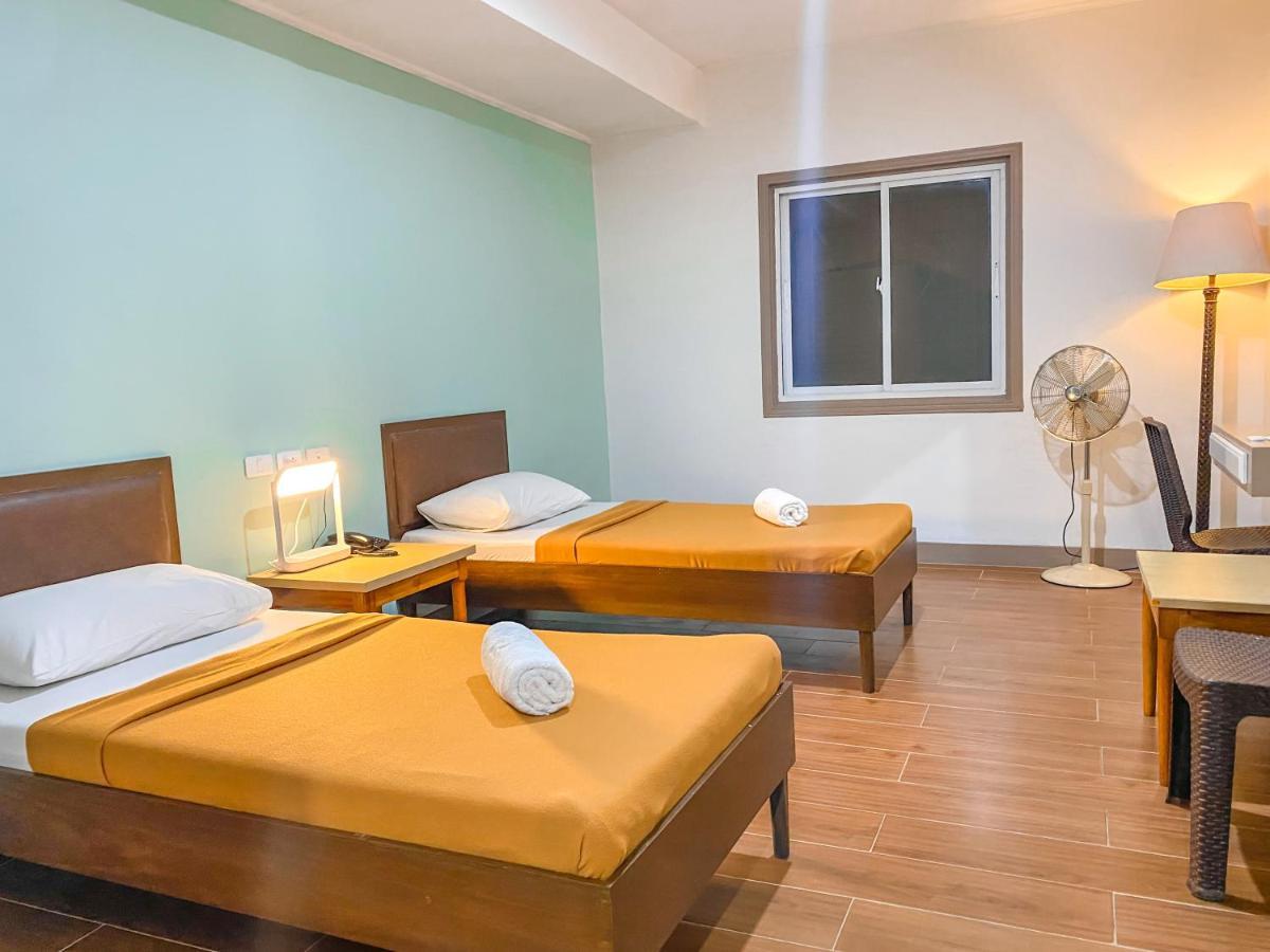 Metro Pines Inn Baguio City Kültér fotó